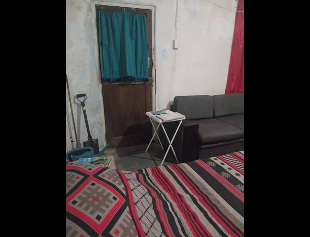 1 BEDROOM HOUSE FOR SALE IN THERONVILLE